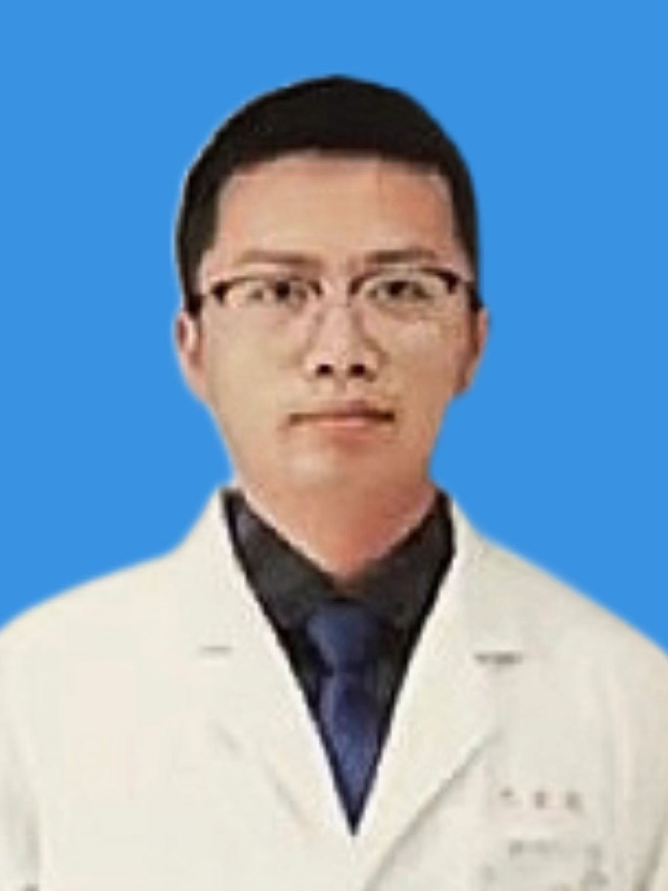 顾  超